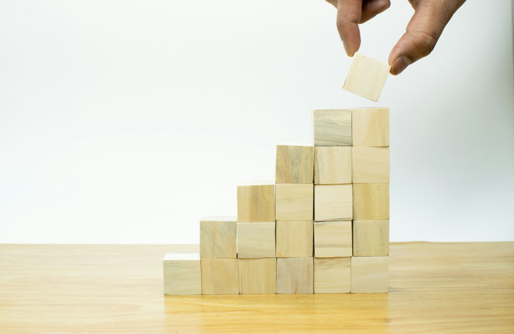 Cube blocks getting taller